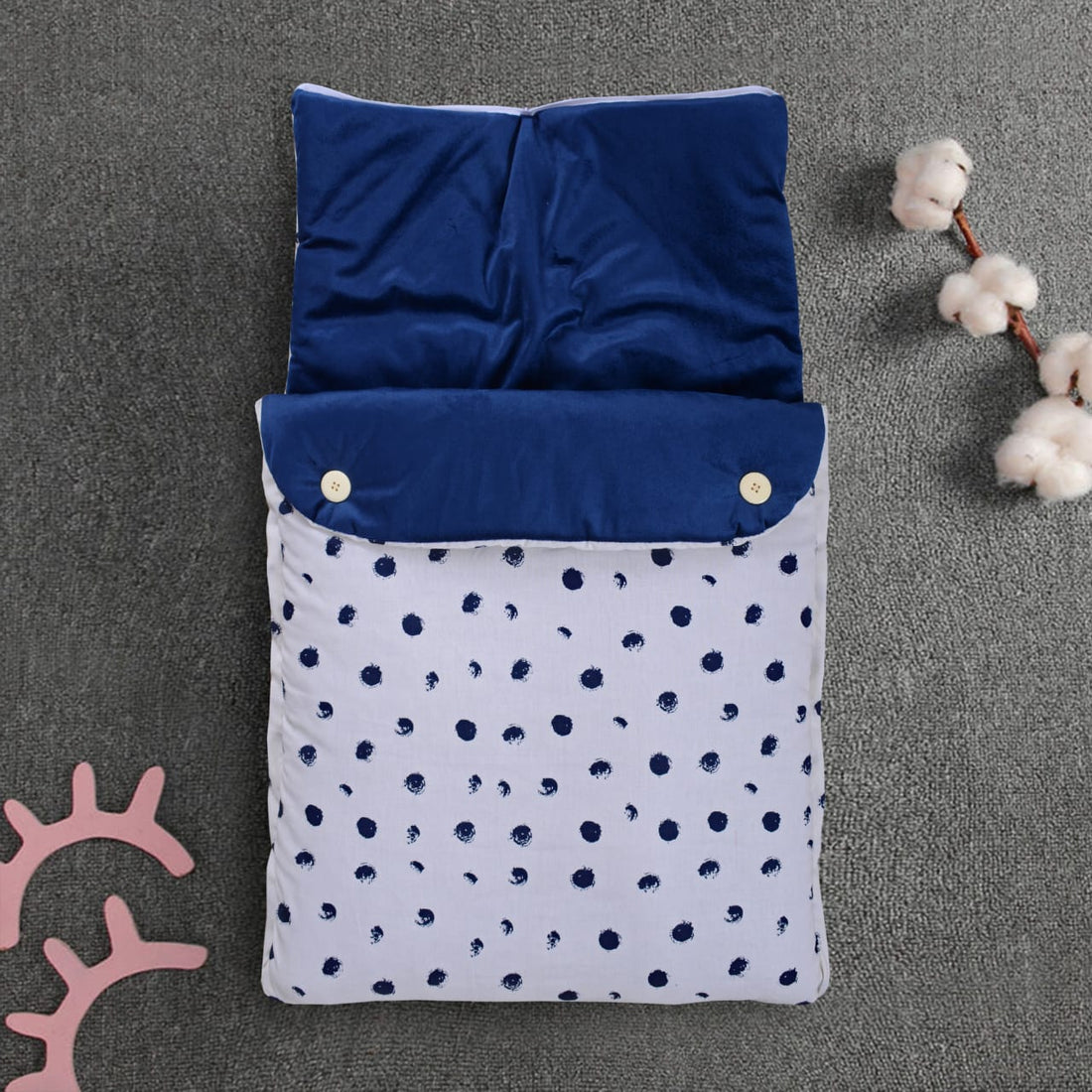 Velvet Hooded Baby Carry Nest-Blue Bugs