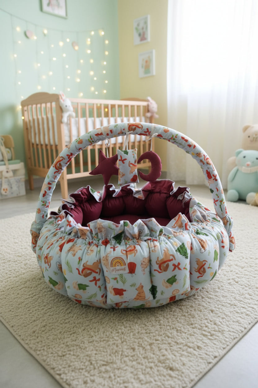 Printed Baby Round Cot with Pillow- Maroon Cheer