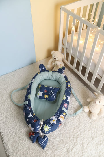Printed Baby Nest with Pillow- Shiny Star