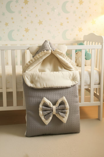 Cotton Baby Carry Nest- Cream & Gray